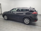 Used 2020 Nissan Rogue SV image 3