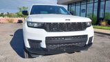 New 2025 Jeep Grand Cherokee L Altitude image 4