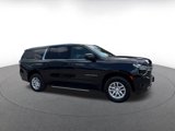 Used 2024 Chevrolet Suburban LT image 2