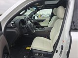 Used 2024 Lexus LX 600 4WD w/ Luxury Package image 4