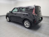 Used 2023 Kia Soul LX w/ LX Technology Package image 3