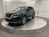 Used 2023 Nissan Rogue SV image 3