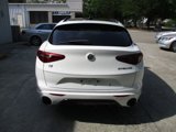 Used 2022 Alfa Romeo Stelvio Veloce image 4