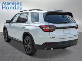 New 2025 Honda Pilot Black Edition image 2