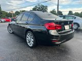 Used 2018 BMW 320i xDrive Sedan image 5