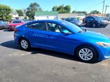 Used 2017 Hyundai Elantra SE image 3