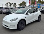 Used 2022 Tesla Model Y Long Range image 2
