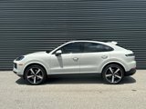 Used 2024 Porsche Cayenne Coupe image 2