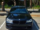 Used 2017 BMW 750i image 2