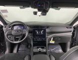 New 2025 Jeep Grand Cherokee Altitude image 5