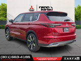 New 2025 Mitsubishi Outlander SE image 3