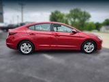 Used 2019 Hyundai Elantra SEL image 4