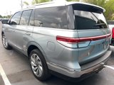 Used 2024 Lincoln Navigator Reserve image 3