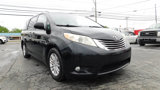 Used 2015 Toyota Sienna XLE w/ XLE Navigation Package image 2