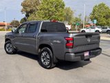 Used 2024 Nissan Frontier SL image 3