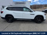 New 2025 Volkswagen Atlas Peak Edition SE image 2