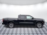 New 2025 Nissan Frontier SL image 2