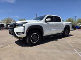 New 2025 Nissan Frontier PRO-4X w/ Pro Convenience Package image 2