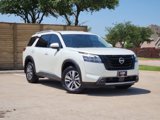 Used 2024 Nissan Pathfinder SL w/ Lighting Package (N92) image 2