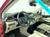 Certified 2025 Honda Odyssey Touring image 5
