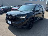 Certified 2025 Honda Pilot Black Edition image 1