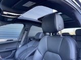 Certified 2025 Porsche Macan image 5