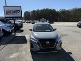 Used 2023 Nissan Kicks SV image 2