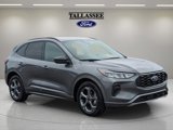 Used 2023 Ford Escape ST-Line image 3