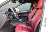 Used 2023 Porsche Macan image 5