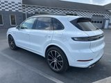 Used 2025 Porsche Cayenne S image 6