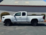 Used 2022 Toyota Tacoma SR5 image 3