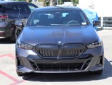 New 2026 BMW 550e xDrive w/ Premium Package image 3