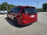 New 2025 Chrysler Pacifica Limited image 3