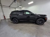 New 2025 Jeep Grand Cherokee Summit image 2