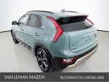 Used 2023 Kia Niro SX Touring image 5