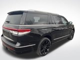 Used 2024 Lincoln Navigator L Reserve image 4