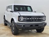 Used 2025 Ford Bronco Outer Banks image 3