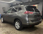 Used 2015 Nissan Rogue SV w/ SV Moonroof Package image 3