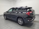 Used 2022 GMC Terrain SLT image 3