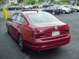 Used 2017 Volkswagen Jetta SE image 3