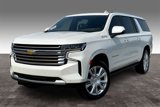 Used 2024 Chevrolet Suburban High Country image 2