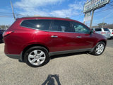 Used 2017 Chevrolet Traverse LT w/ Style and Technology Package image 6
