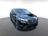 Used 2024 Nissan Rogue SV image 3