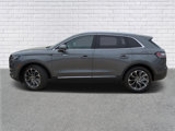 Used 2022 Lincoln Nautilus Reserve w/ Equipment Group 201A image 2