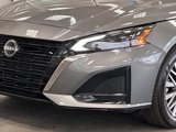 Used 2024 Nissan Altima 2.5 SV image 2