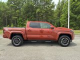 Used 2025 Toyota Tacoma 4x4 Double Cab Hybrid image 5