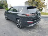 New 2025 Mitsubishi Outlander SE image 4