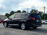 Used 2017 Chrysler Pacifica Touring-L Plus w/ Advanced Safetytec Group image 4