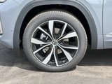 New 2025 Volkswagen Atlas SEL Premium R-Line image 5