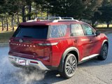 New 2025 Nissan Pathfinder SL w/ SL Premium Package image 5